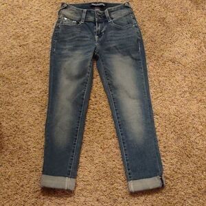 Wallflower Junior's Size 1‎ Medium Wash Crop Cuffed Jeans